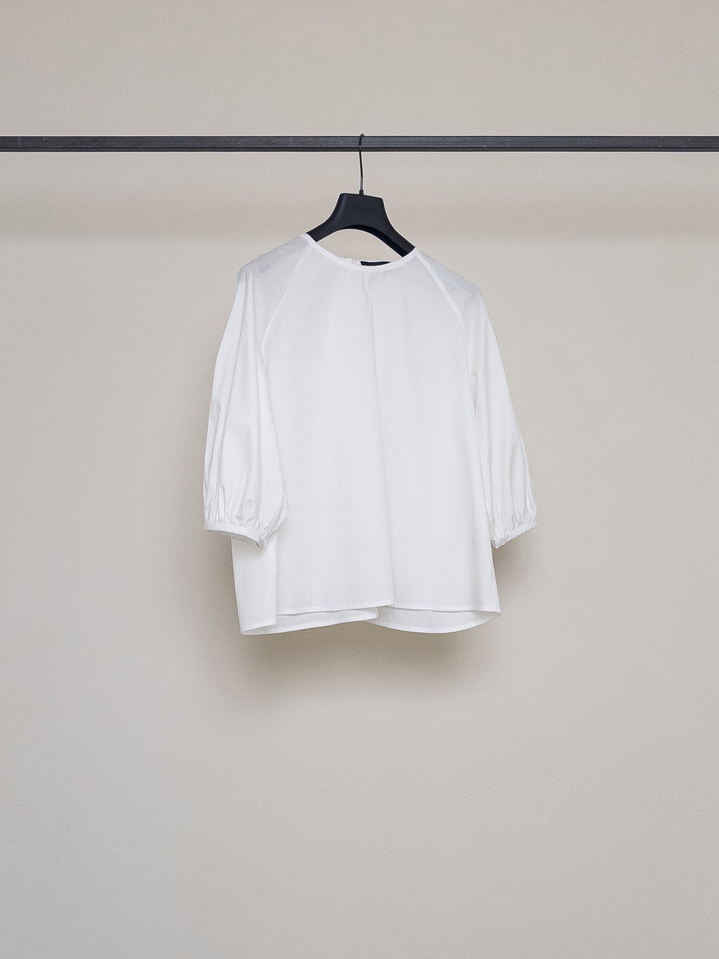 Hermes White